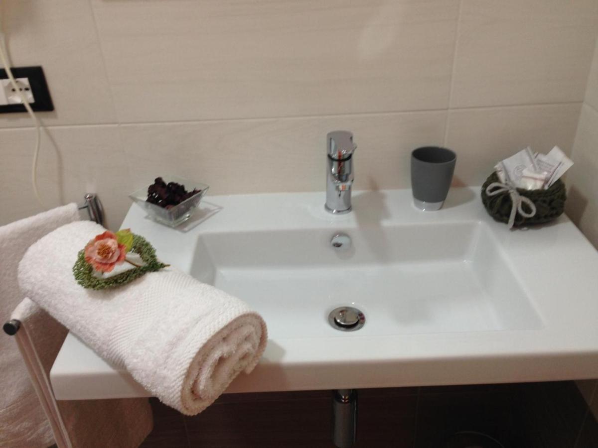 B&B Borgo Lando Barcellona-Pozzo di Gotto Kültér fotó